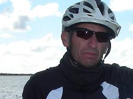 Ciclista morto in incidente, si è costituito il pirata della strada: è un 24enne