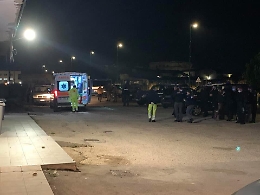 Migranti lanciano di oggetti dal Centro del Villaggio Mosè ad Agrigento