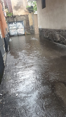 Catania, via Silvestri allagata