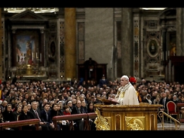 Papa,violenza a donne è profanazione Dio