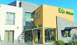 Coronavirus: quarantena in hotel per i primi 10 pazienti dimessi dall'ospedale a Catania