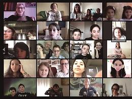 I bambini a Luca Parmitano: «Salviamo il pianeta è la nostra casa»