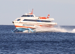 Coronavirus, i sindaci delle Eolie: «Controlli medici prima di raggiungere le isole»