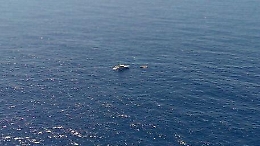 Scomparsa da giorni nel Canale di Sicilia, riappare barca con 5 migranti a bordo