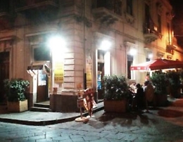 Riposto, torna in azione la banda del fucile: rapinata una pizzeria