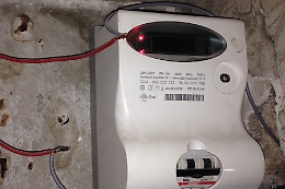 Allaccio abusiva alla rete elettrica, arrestata casalinga a Canicattì