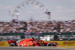 F1, Vettel oggi prova l'allungo su Hamilton anche nel nome di Marchionne