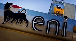Denuncia ex operaio, Eni : «Sempre rispettate norme su smaltimento rifiuti industriali»