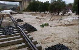 Oggi né  treni e né bus sostitutivi tra Agrigento e Palermo e Catania e Palermo