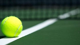 Punto contestato, e l’ex pugile mette ko maestro di tennis