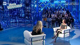 Anna Tatangelo a Domenica In e quella domanda sul matrimonio con D'Alessio