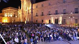 Siracusa, sembrava Capodanno: tutti in piazza per le Feste Archimedee