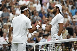 Wimbledon, Berrettini travolto da re Federer