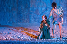 Teatro, nelle Gole dell'Alcantara "Un'Odissea che fa bene al turismo"