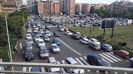 Catania, via Imperia: "Anarchia totale! E le stelle stanno a guardare"