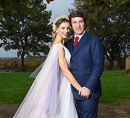 Nicoletta Romanoff, secondo sì romantico e chic per la "zarina" del cinema