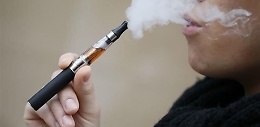 New York dichiara guerra alle e-cigs: vietate le sigarette elettroniche aromatizzate