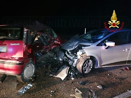 Paternò, scontro fra due auto nella notte sulla Ss 192: grave 19enne