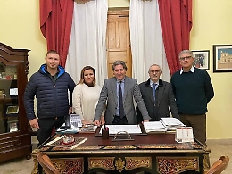 Comitini, salvi stipendio e tredicesima per i dipendenti comunali