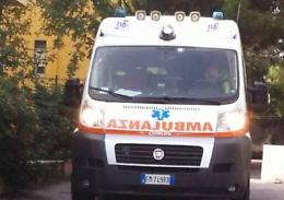 Sciacca, 16enne si schianta con lo scooter contro palo della luce e muore