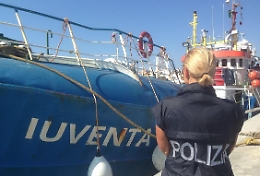 Migranti, confermato sequestro nave Juventa. La Ong: «Siamo devastati»
