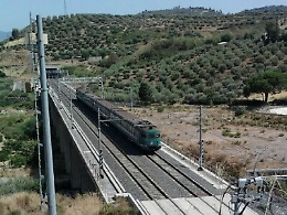 Ferrovie tra Catania e Siracusa e Catania e Palermo  chiuse d'estate, servono bus sostitutivi