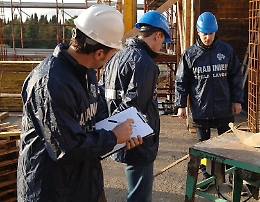 Lavoratori in nero, nel Siracusano
sospesa l'attività di cinque aziende