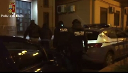 Adrano, il blitz della Polizia azzerato il clan mafioso dei Santangelo