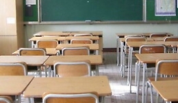 Avola, la scuola sospende il figlio di 17 anni e lui tenta di aggredire il dirigente scolastico