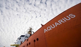 Soccorsi, Ong in fuga da Canale di Sicilia: solo Aquarius resta in mare