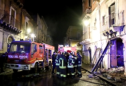 Esplosione a Catania, indagato il capo squadra dei vigili del fuoco