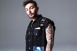 Lorenzo Fragola torna con "Bengala": un viaggio alla ricerca di se stesso