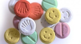 Palermo, sequestrata droga allo Zen 2, per la prima volta anche ecstasy