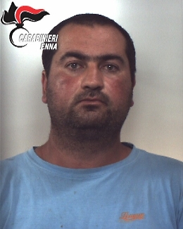 Cesarò, scoperto arsenale, arrestati due allevatori