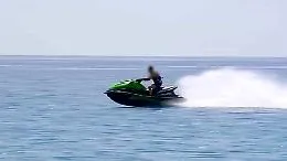 Colpo da 70mila euro alla Torre di Carlo V: rubati gommone e aquascooter