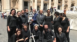 Il dono di Mimmo Cuticchio al Papa: un pupo di nome Francesco