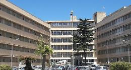 «Devi salvare mio padre», botte a infermiere dell'ospedale di Milazzo