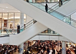 Lega e M5S: «Ma le città turistiche sono escluse»