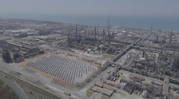 Gela, la raffineria alimentata da un impianto fotovoltaico