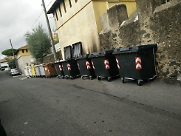 Catania, Via Ferrarotto: installati 15 cassonetti in una sola via