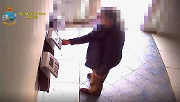 Assenteismo alla Regione: i nomi di arrestati e indagati