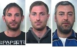 Grammichele, estorsione a gioielliere
«Ridammi l'oro che mi hanno rubato»