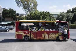 Dal caffè ai bus turistici, così la mafia 2.0 diversifica gli investimenti