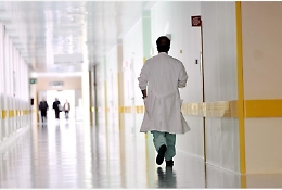 Partinico, medicinali scaduti in ospedale: denunciato primario