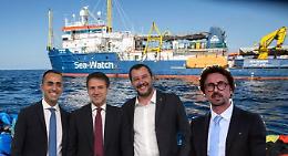 Sea Watch, indagato mezzo governo
e tra Salvini e Di Maio è lite