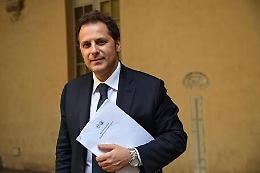 Sottosegretario Siri indagato per corruzione: inchiesta nata a Palermo