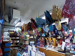 Boom di vendita di uova pasquali e delle colombe