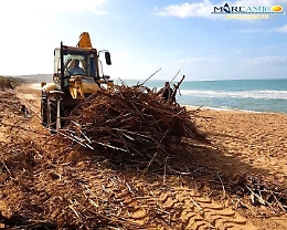 Menfi, le spiagge sono già pulite
