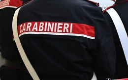 Paternò, lei lo lascia e lui tenta di bruciarle l'auto: fermato in tempo