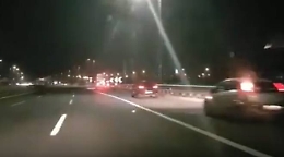 &laquo;Sulla corsia d'emergenza perch&eacute; sto male&raquo;, ma non era vero: due denunciati